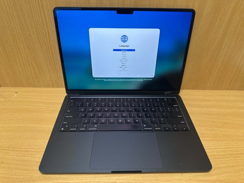 Apple Macbook Air 13-Inch 1.8GHz Dual-Core Intel Core i5 8GB 2017