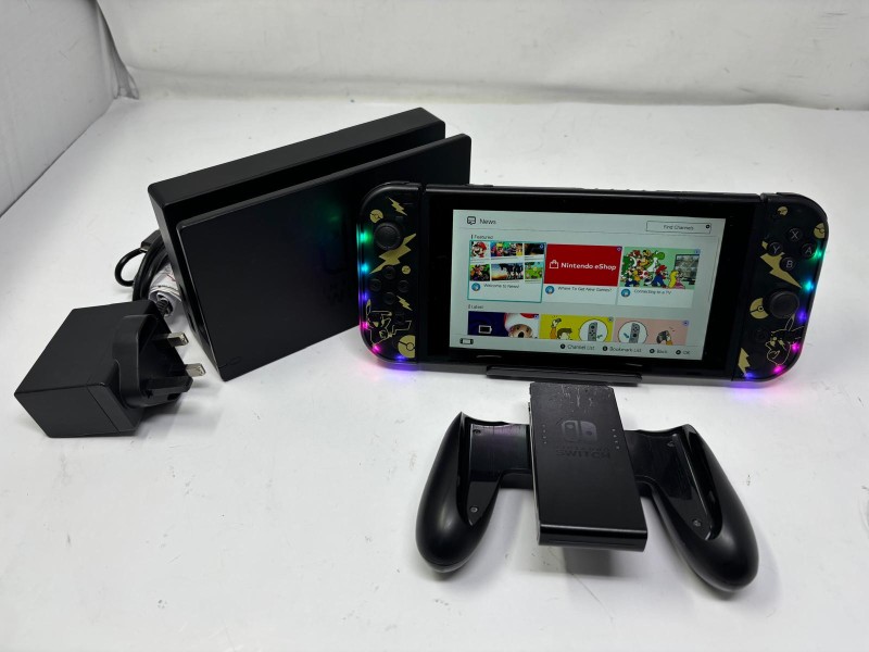 Nintendo Switch Black for £129.99 Second Hand