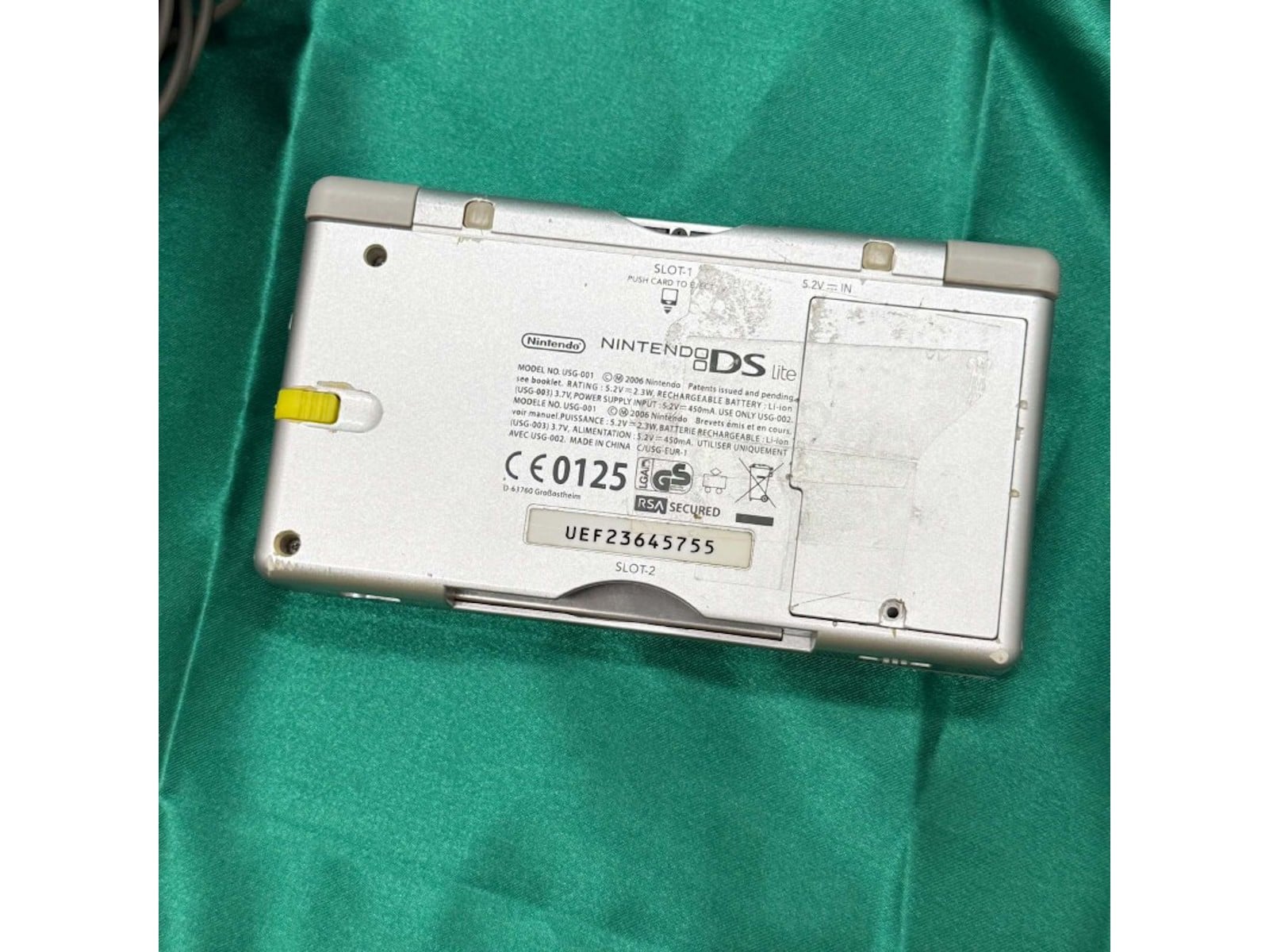 Handheled Intendos Nintendo DS Grey | 046000135813 | Cash Converters