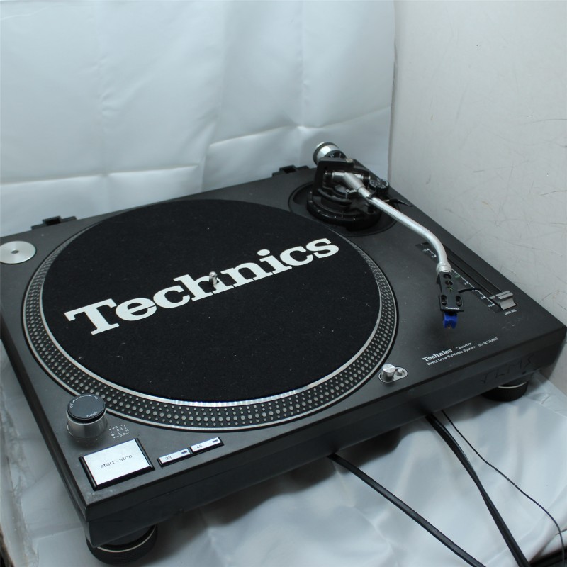 DJ機材 technics sl-1210 mk2 Technics Sl-1210Mk2 for £599.00 Second Hand