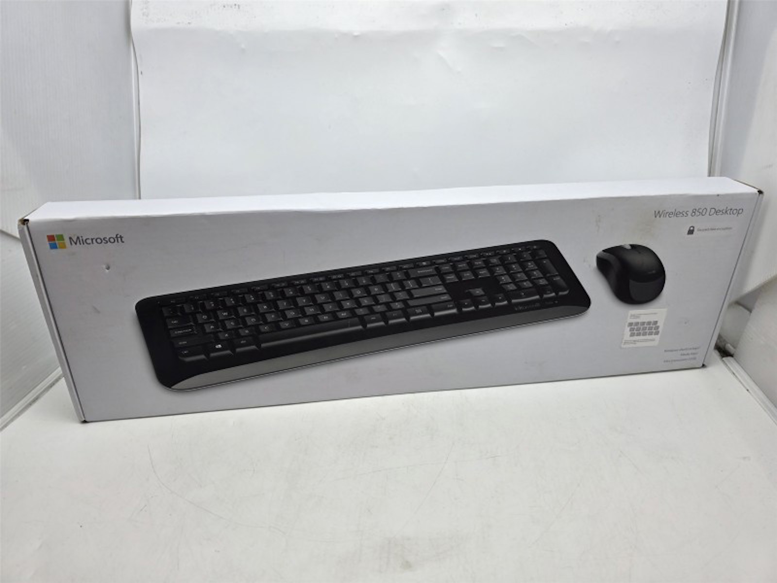 Microsoft Wireless 850 Desktop Keyboard & Mouse White 030300294810