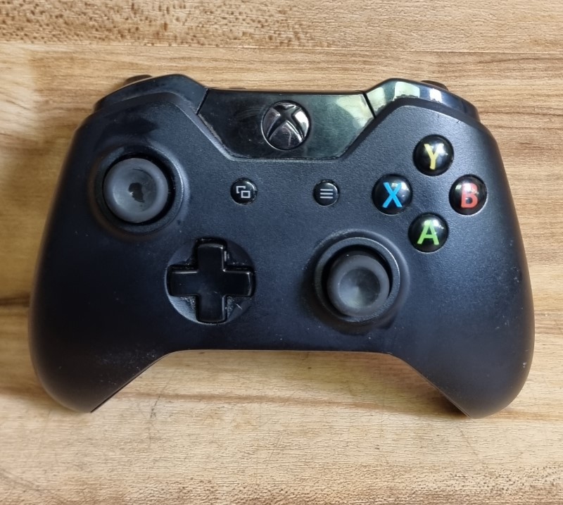 Shop Gaming Gaming Peripherals Game Controllers Xbox Controller