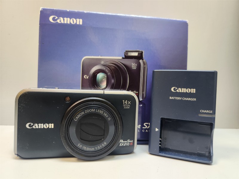 Canon Powershot Sx210is Black for £99.99 Second Hand