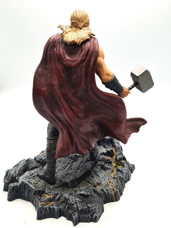 Marvel Gallery Thor Ragnarok Statue | 058700022210 | Cash Converters