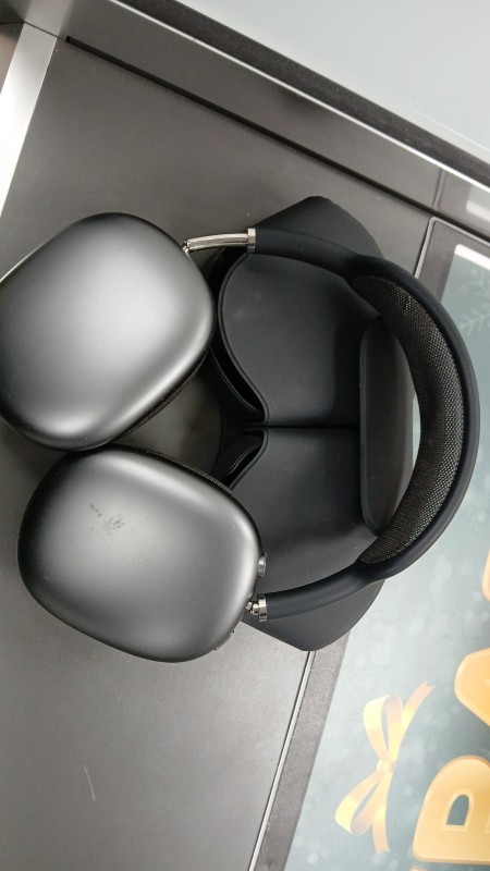 Apple, Airpods Max Black for £299.99 Second Hand