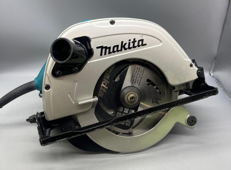 Makita Makita 5704R 190mm 240V 2015 | 031900093420 | Cash Converters