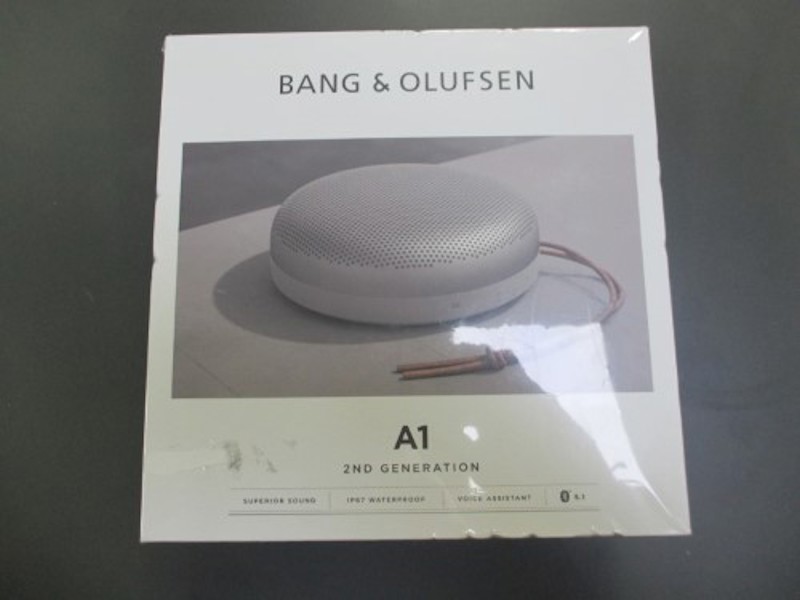  Bang & Olufsen Beosound A1 (2nd Generation) Wireless Portable  Waterproof Bluetooth Speaker with Microphone, Grey Mist : Electronics