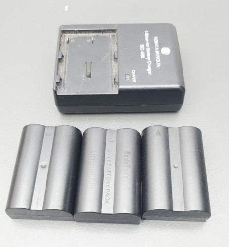 minolta battery charger