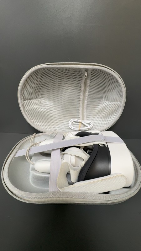Meta Quest 3S Vr Headset (With Controllers) - 128GB Silver ...