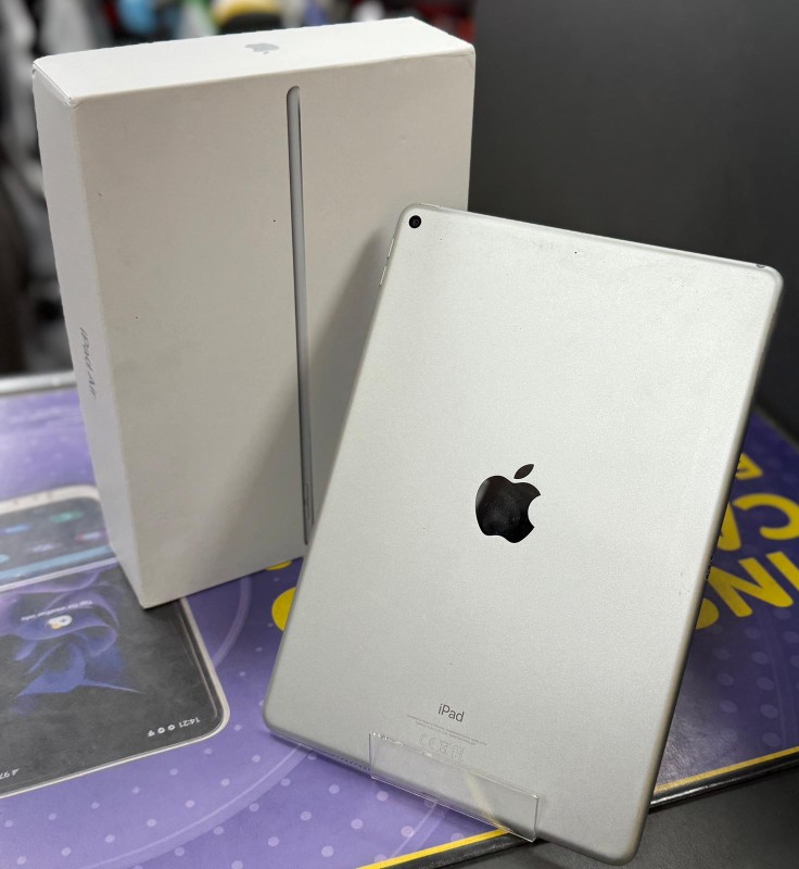 Apple iPad Air 3rd Gen 64GB Wifi A2152 Silver | 033400128799 | Cash ...