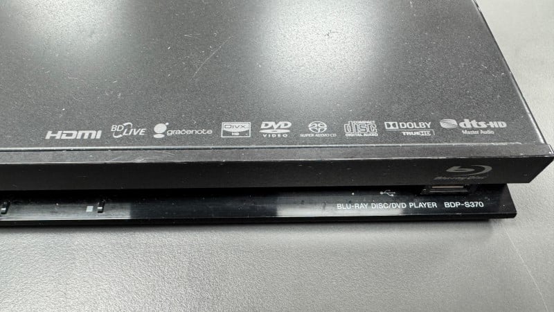 DWE Play Along ! 1〜3 blu-ray Multiregion Sony BDP-S370 Blu-Ray DVD CD Player Optical/USB