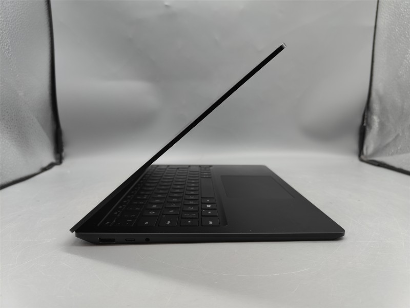 Microsoft Surface Laptop 3 i5-1035G7/8GB Ram/256GB SSD for £219.99