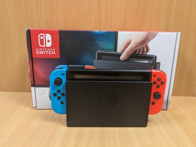 Nintendo Switch 32GB Black | 018100204238 | Cash Converters