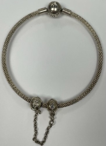 Pandora Bracelet  Womens Jewellery  Gumtree Australia Campbelltown Area   Campbelltown  1313015409