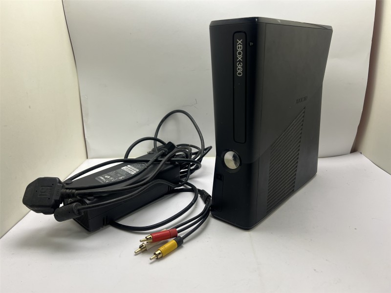 Xbox-Unit Only Xbox 360 E 500GB Black | 019000198055 | Cash Converters