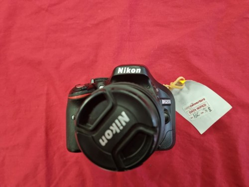 nikon d5200 lens price