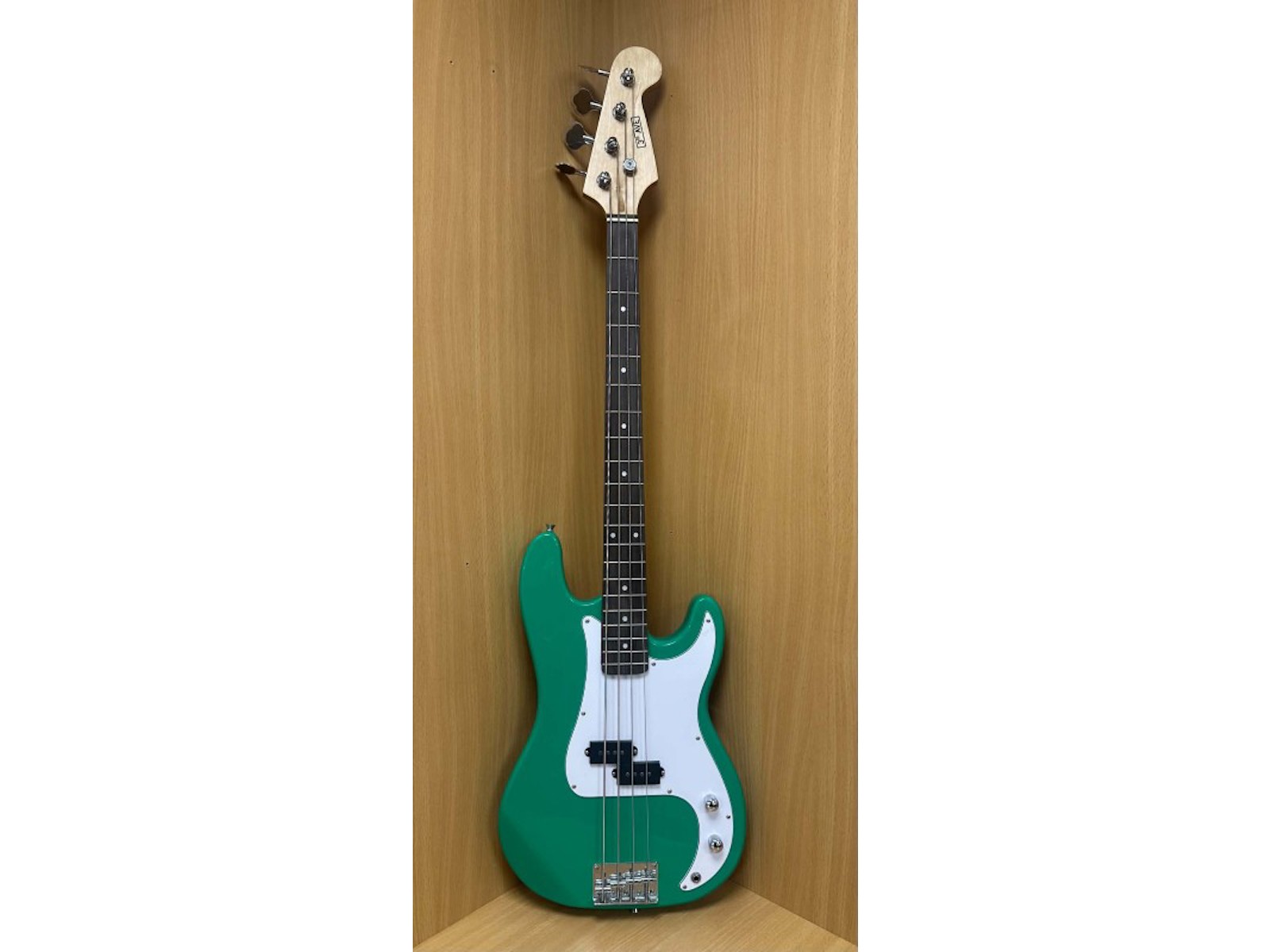 String Instruments Uk 3rd Av Bass 4 String Green | 021600167868 | Cash Converters