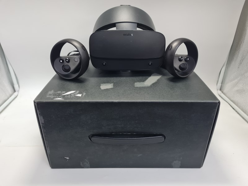 その他 VR chat  VR  lift S Oculus Rift S PC-Powered VR Gaming Headset - Black - وحدة