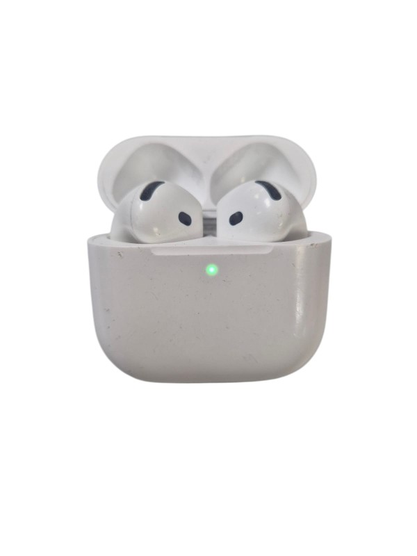 【ふじ】AirPods4 Apple Airpods 4 for £79.99 Second Hand イヤホン