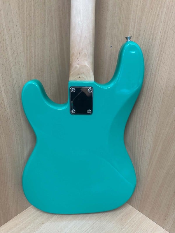 3rd Av Bass 4 String Green | 021600167868 | Cash Converters