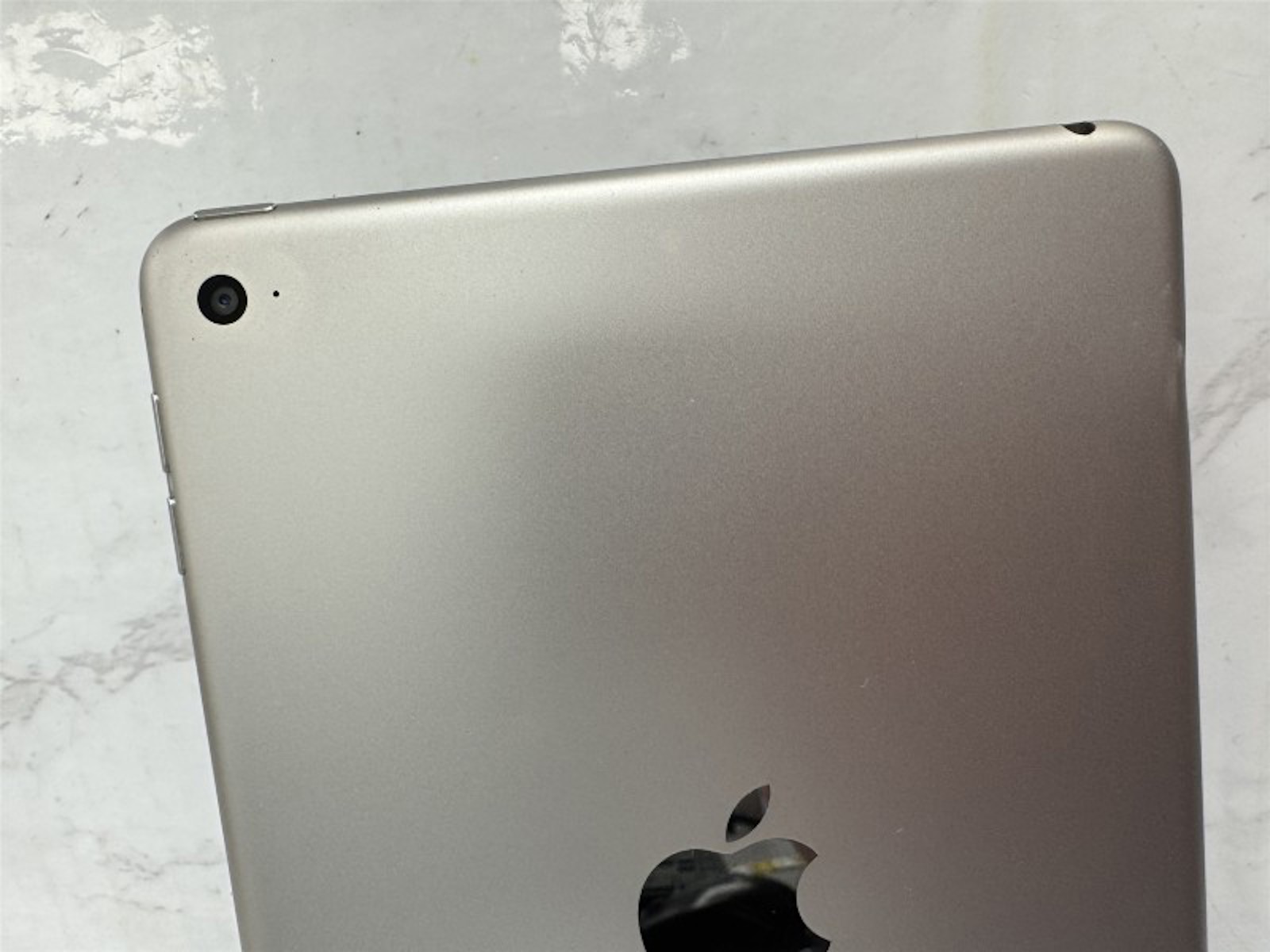 Apple iPad Mini 4 Ip0ad 128GB Silver | 049100360135 | Cash Converters