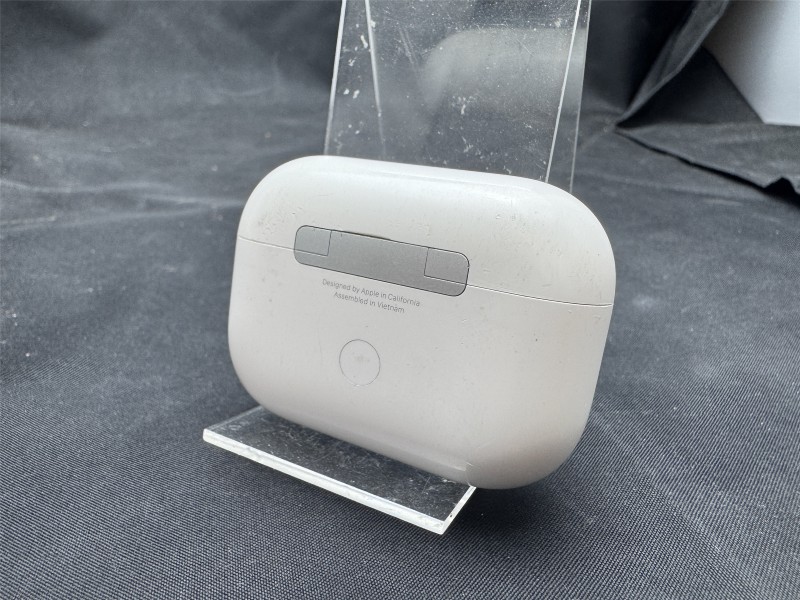 Apple Airpods Pro 2nd Generation Usb-C White for £79.99 Second Hand