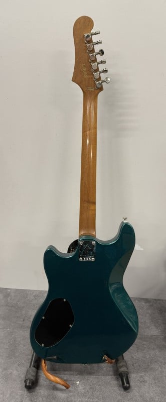 Guild Surfliner Deluxe Green | 048500422984 | Cash Converters