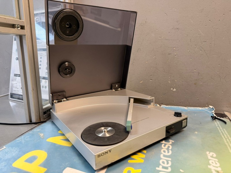Sony, Stereo Turntable System | 046800070007 | Cash Converters