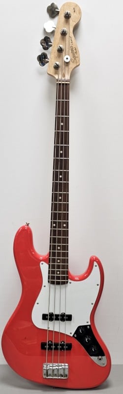 Fender Bass Guitar Red | 049300168477 | Cash Converters