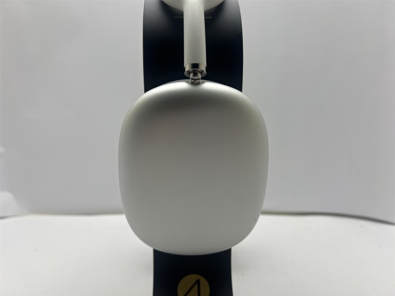 Apple (Lightning Port) A2096 Airpods Max Silver for £179.99 Second