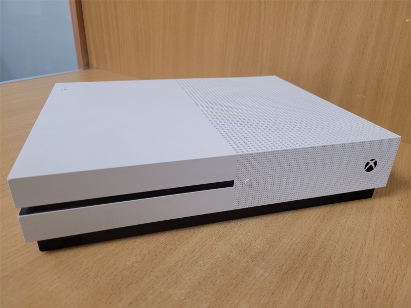 Xbox One S 500GB Console Only Xbox One S White | 021600157399 | Cash ...
