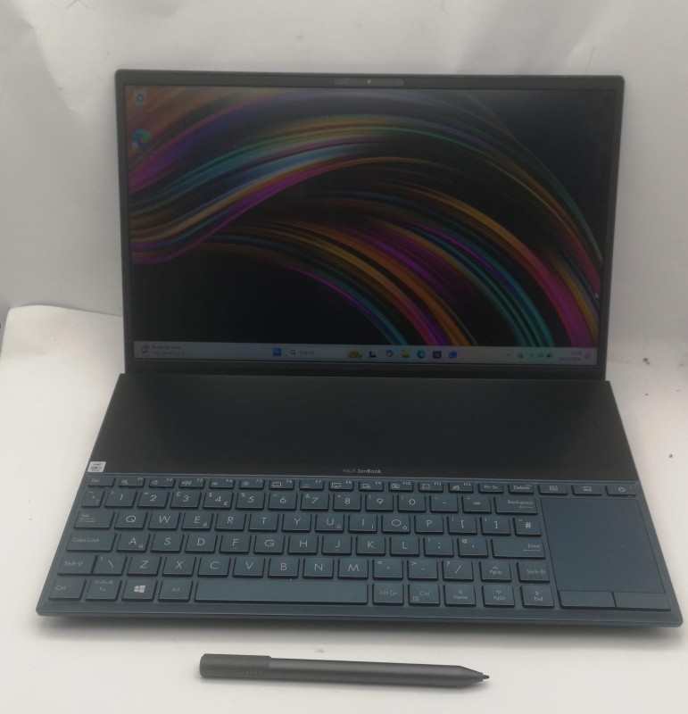 HP Envy X360 15-Fh0501sa AMD Ryzen 5-7th Gen / 8GB Ram / 512GB SSD