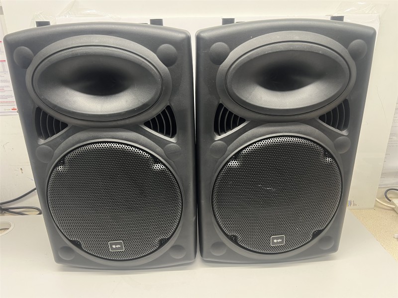M Audio Bx5 D2 Monitor Speakers Black for £54.99 Second Hand