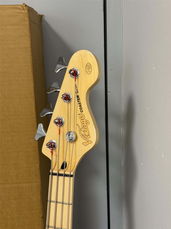 Vintage V30 Coaster 7/8 Bass Guitar Pack - Gloss Black - Vip-V30mblk ...