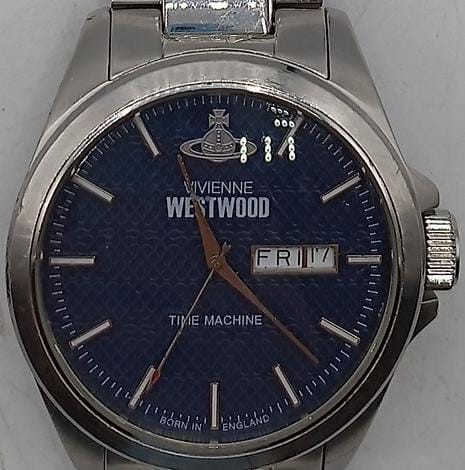Vivienne Westwood TIME MACHINE 腕時計　中古品 Vivienne Westwood Watch Mens Time Machine for £116.99 Second Hand