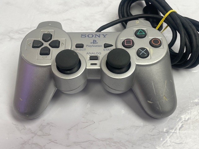 Playstation Playstation 2 Silver | 049100361055 | Cash Converters