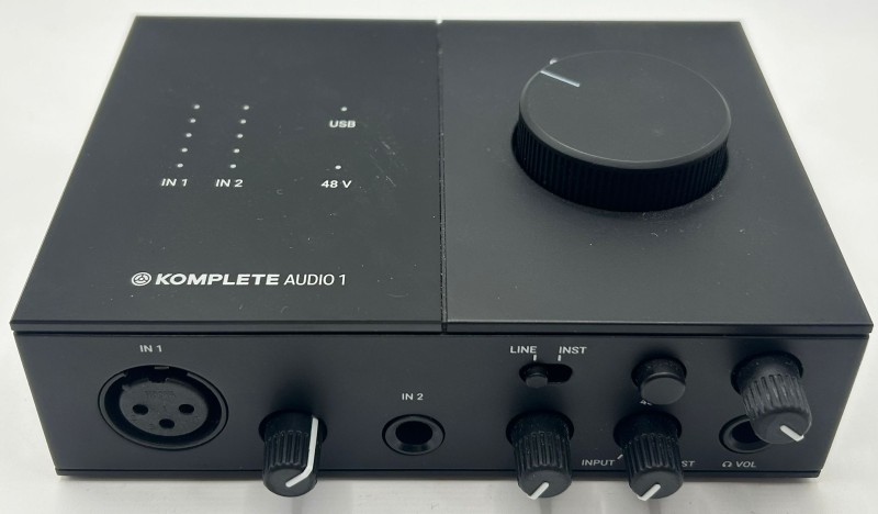 Native Instruments Komplete Audio 1 Two-Channel Audio Interface Black ...