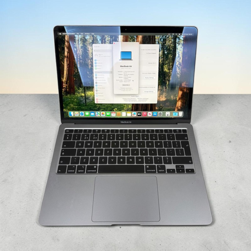 Apple Macbook Air Intel Core i3 8GB 2020 Silver for £279.99 Second
