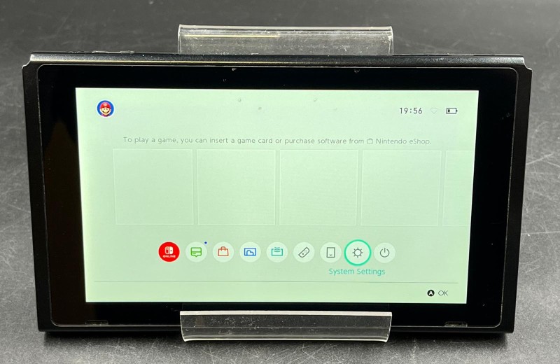 Nintendo Switch 32GB Black for £79.99 Second Hand