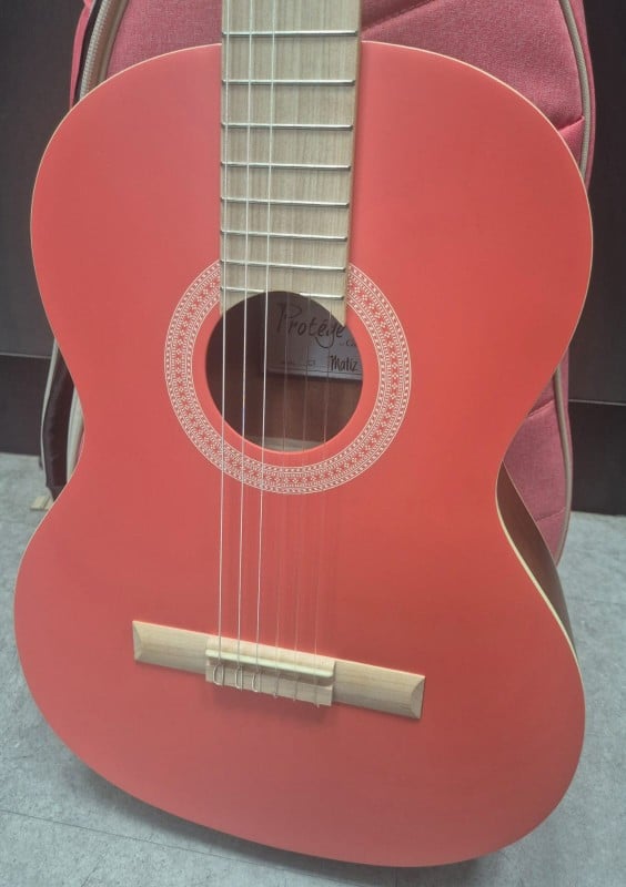 Protege Pink | 029100184893 | Cash Converters
