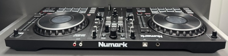 DJ Mixer Numark | 016500288241 | Cash Converters