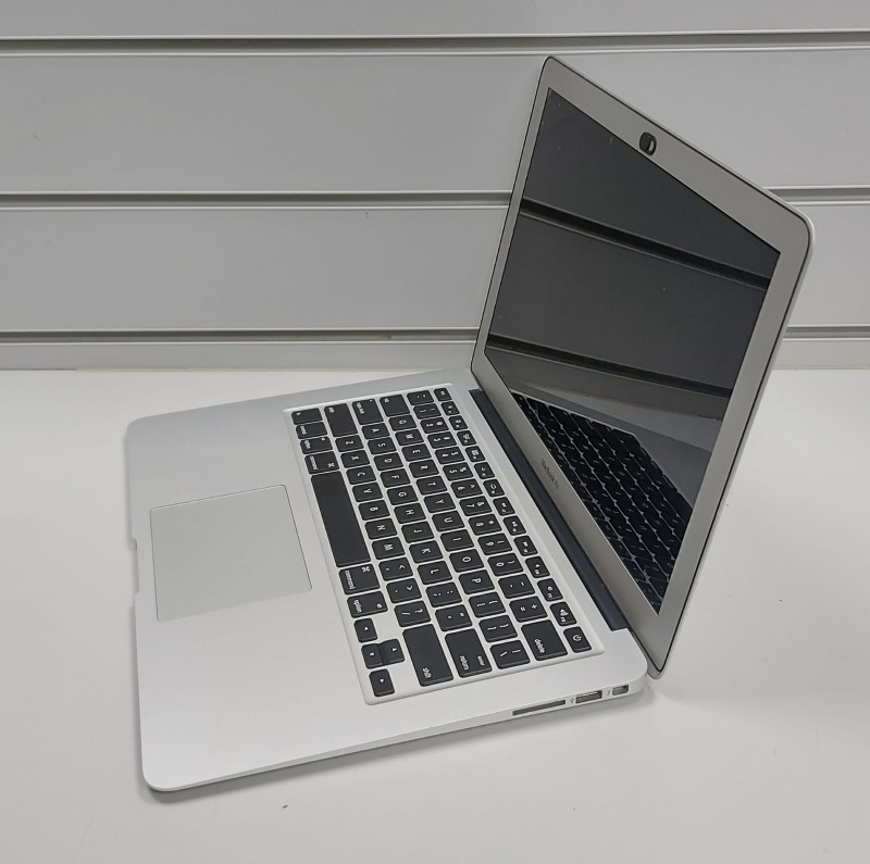 Apple Macbook Air (13-Inch, 2015) Intel Core i5 4GB 2015 Grey for
