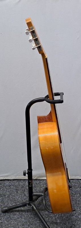Jose Mas Y Mas Spanish Guitar Orange | 044600124803 | Cash Converters