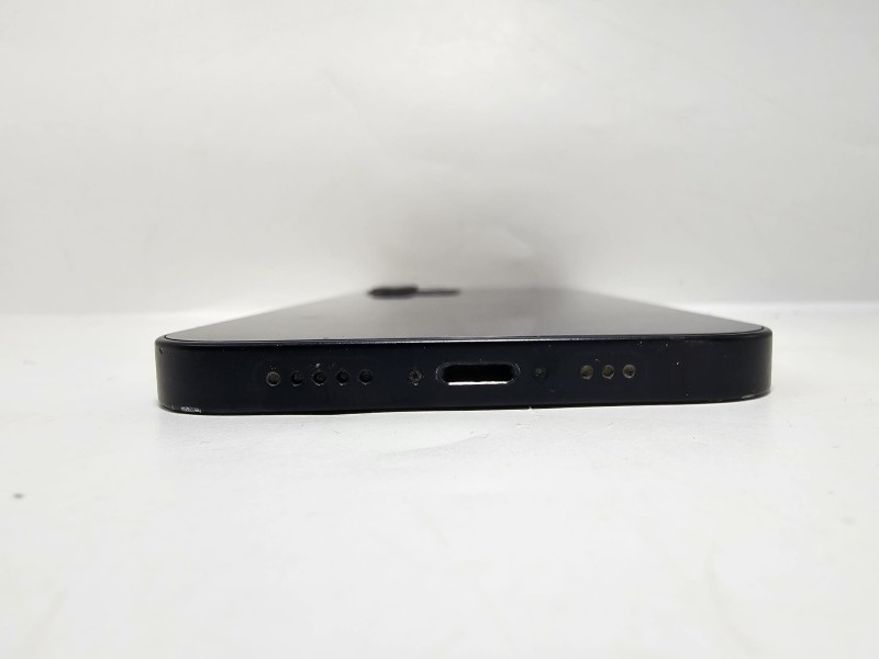 Apple iPhone 12 64GB Black for £189.99 Second Hand