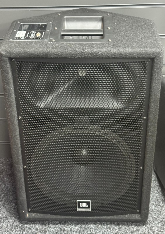 M Audio Bx5 D2 Monitor Speakers Black for £54.99 Second Hand