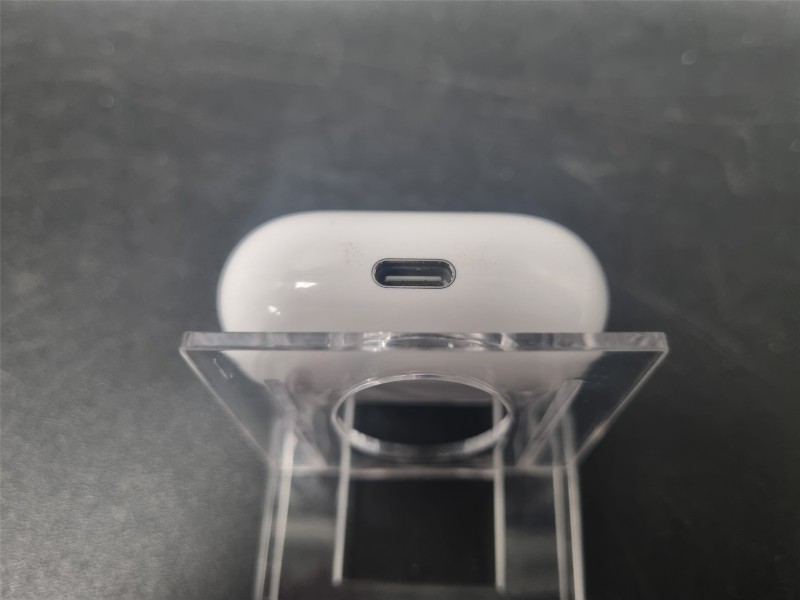 Apple Apple Airpods 4 A3050 White for £89.99 Second Hand