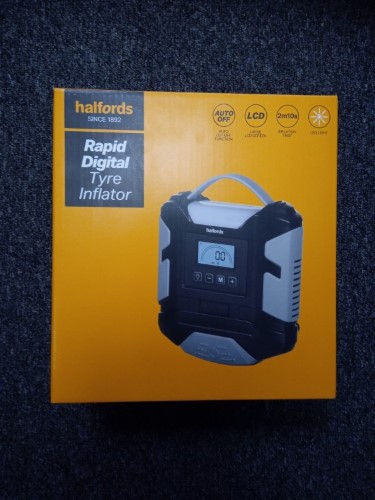 Halfords Rapid Digital Tyre Inflator