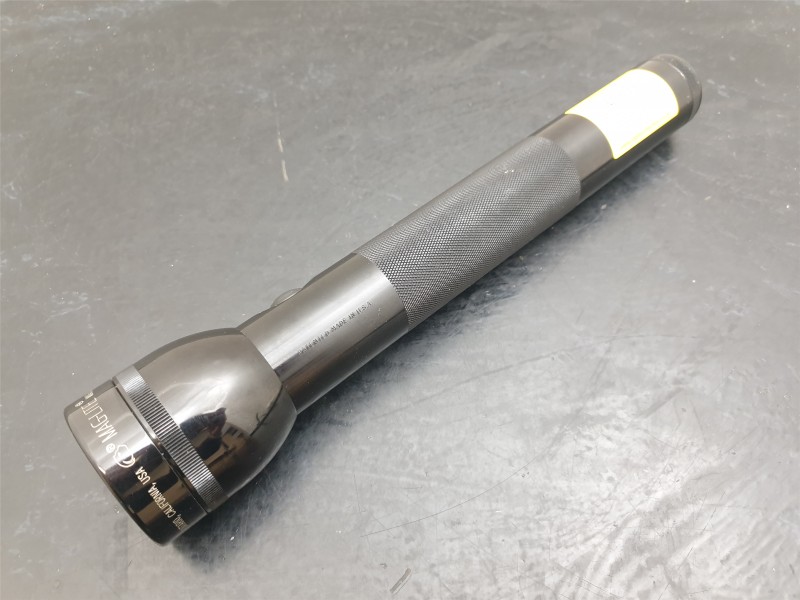 Mag-Lite - Battery Torch, Black | 019800148119 | Cash Converters