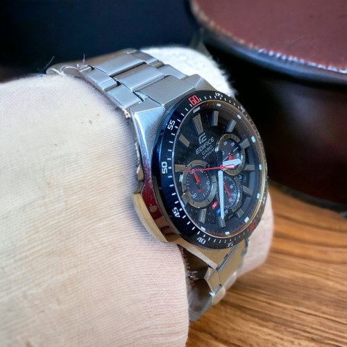 Casio edifice on sale toro rosso 2018