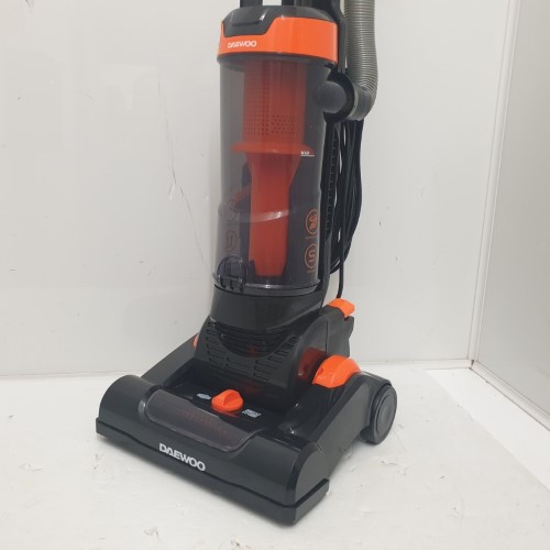 Daweoo Flr00153 Upright Bagless Vacuum Cleaner. Orange 038600277137